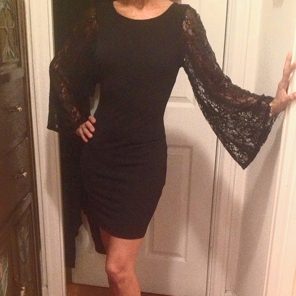 PINK POLKA DOT Dresses & Skirts - SEXY BLACK DRESS w/ LACE SLEEVES